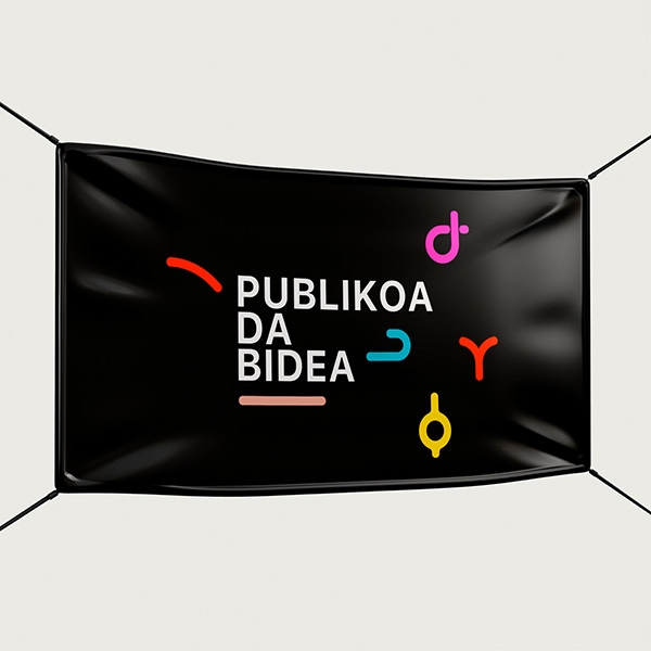 Banderola Publikoa da bidea