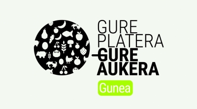 Espacio de “Gure Platera Gure Aukera” en la fiesta de la Escuela Pública Vasca